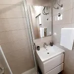 Konukevi Vera 4*