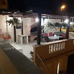 Vera 4*