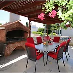 Vera Guest house 4*