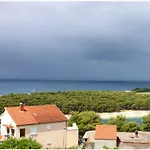 Vera 4*