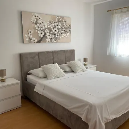 Vera Guest house