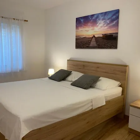 Vera Guest house *