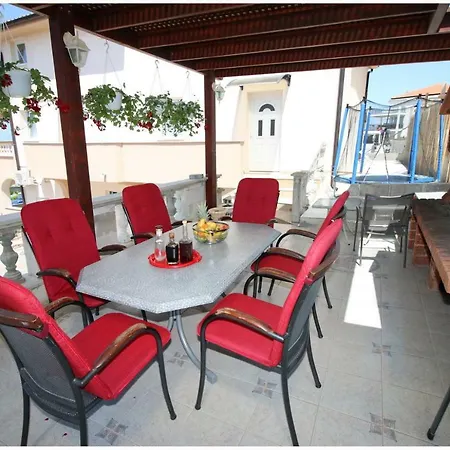 Vera Guest house