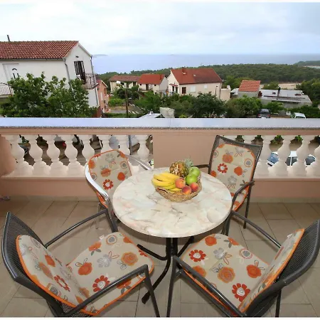 Vera Guest house *